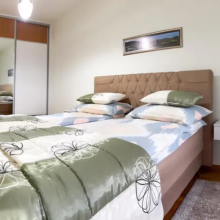 Apartment Chic Tower - Prime Spot Sarajevo